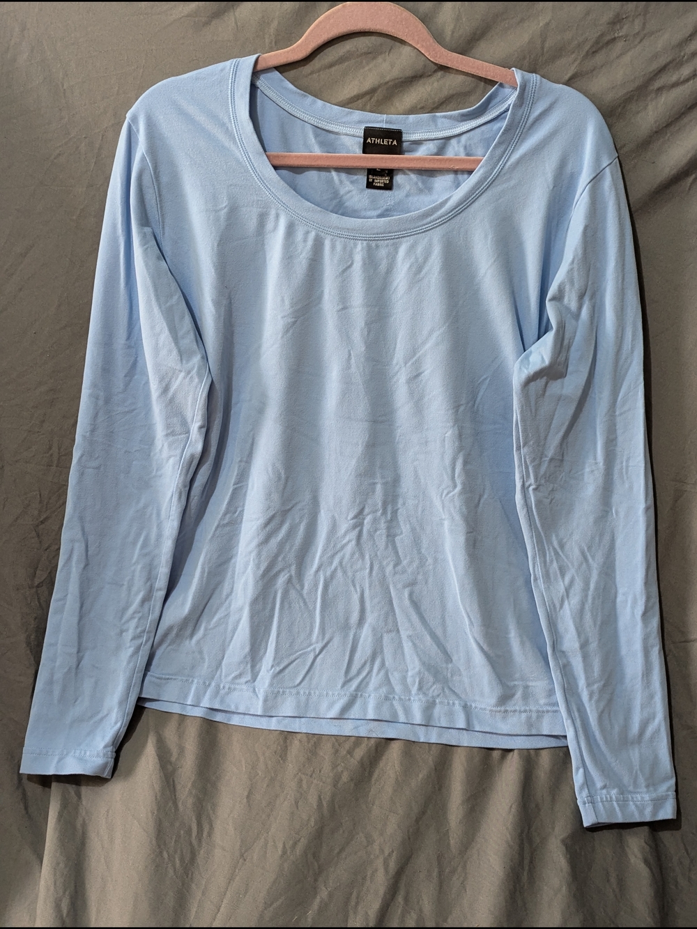Athleta Light Blue Long Sleeve Scoop Neck Tee